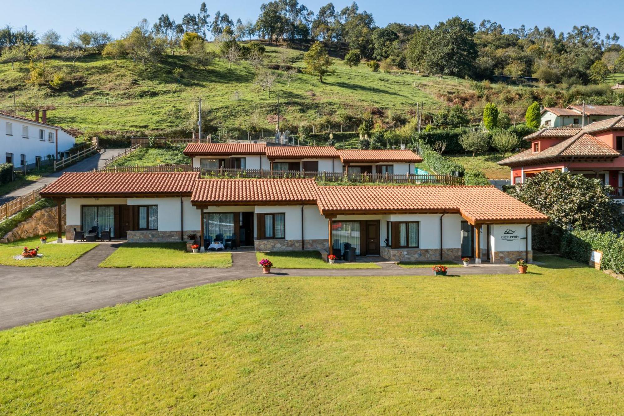 Apartamentos Cuetumerin Onís Esterno foto