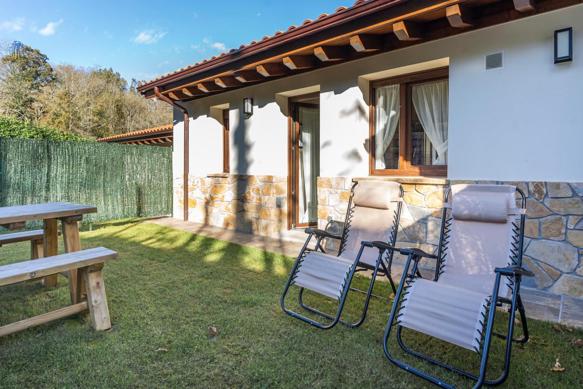 Apartamentos Cuetumerin Onís Esterno foto