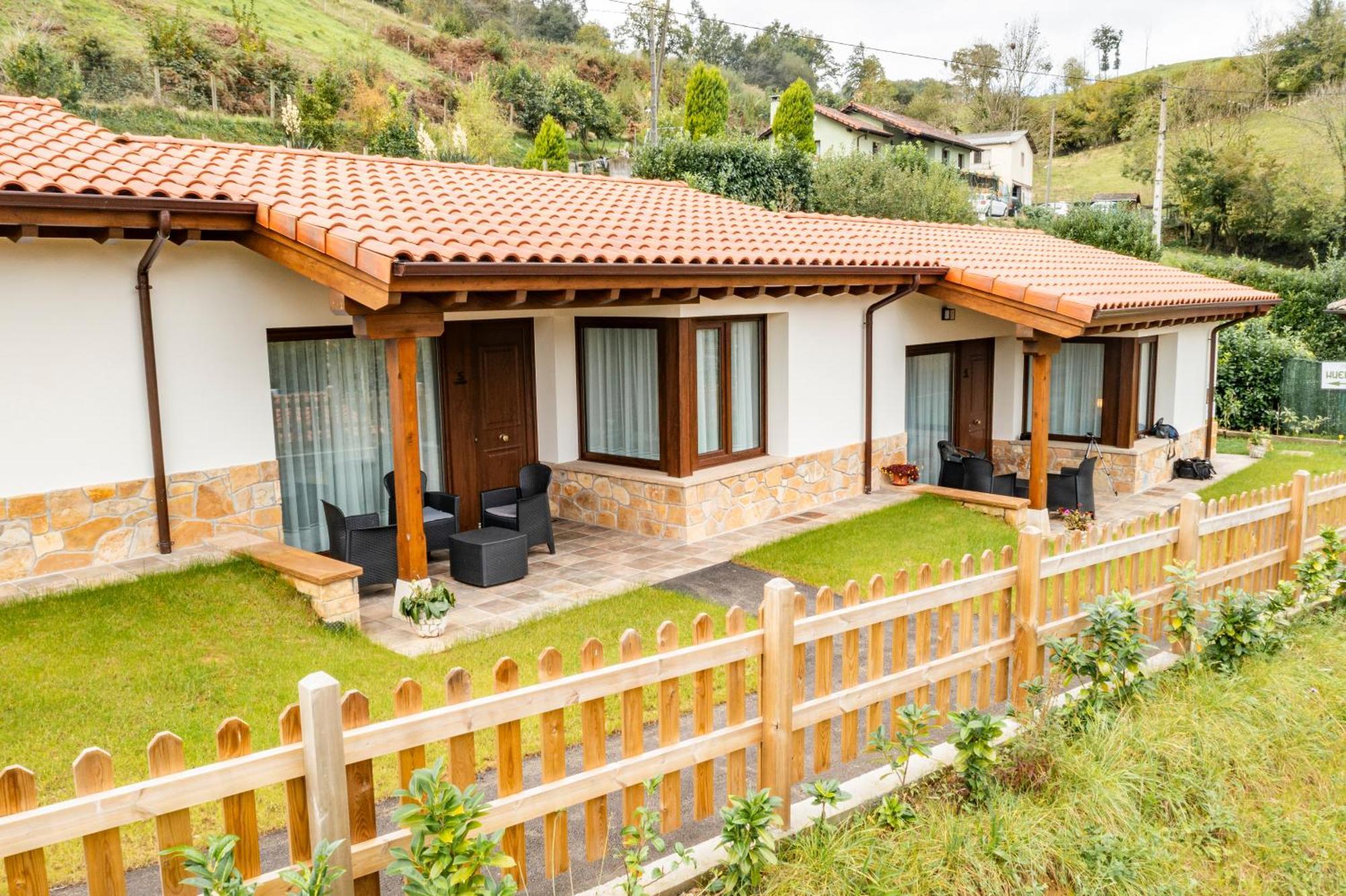 Apartamentos Cuetumerin Onís Esterno foto